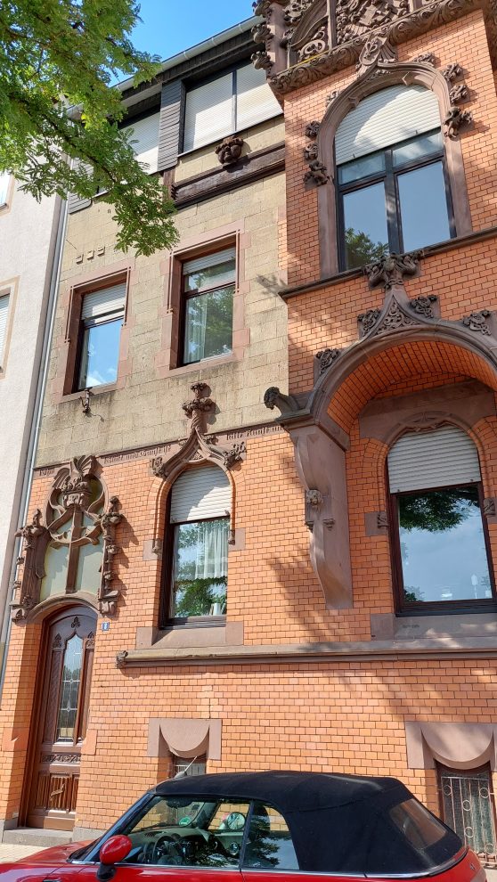 © Manuela Sauer, Historisches Haus in Lützel